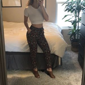 Funky drawstring pant with 1970s pattern